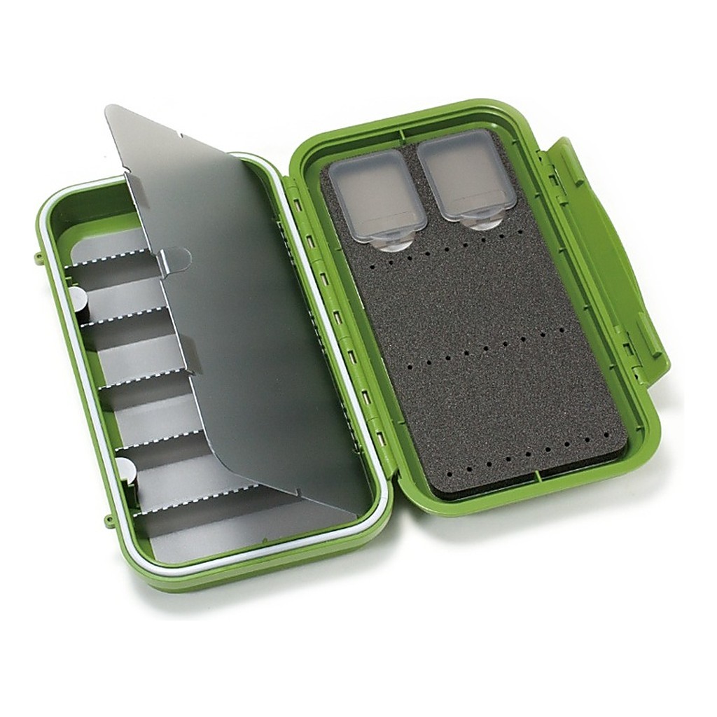 C&F Design Large 3-Row WP Tube Fly Case w 6 Comp (CF-3406H) Olive in the group Storage / Tackle Boxes / Flyboxes at Sportfiskeprylar.se (1100220)