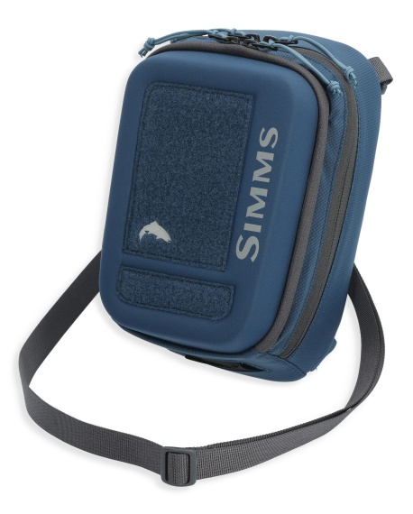 Simms Freestone Chest Pack Midnight in the group Storage / Tackle Bags / Chest Packs at Sportfiskeprylar.se (13371-403-00)