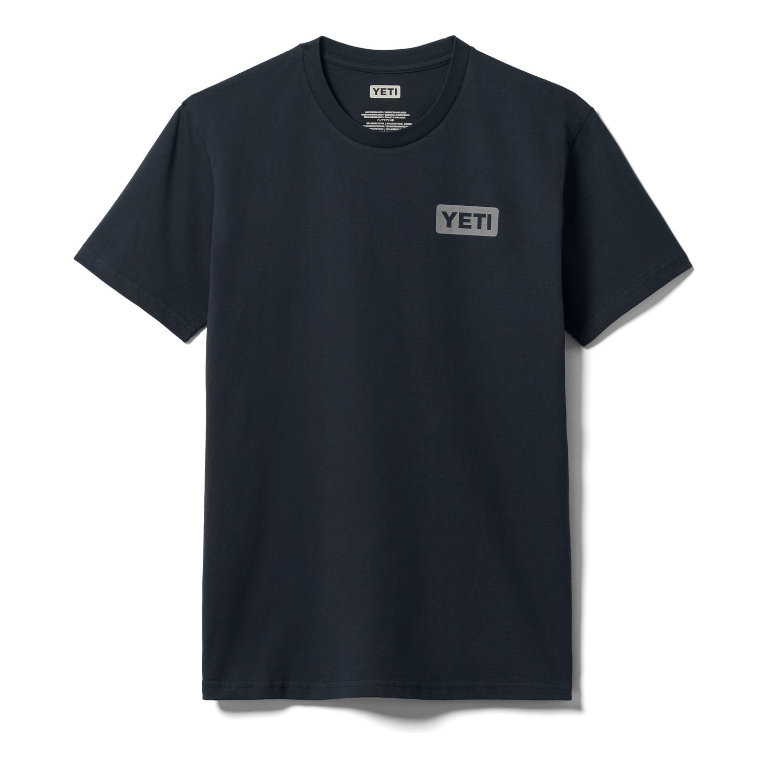 Yeti Lchest Logobadge SST T-Shirt, Navy in the group Clothes & Shoes / Clothing / T-shirts at Sportfiskeprylar.se (21023009166r)