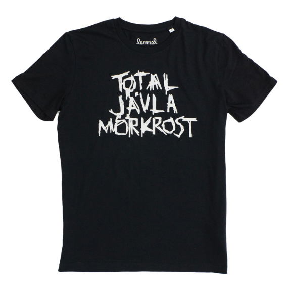 Lemmel T-shirt Total Jävla Mörkrost Black in the group Clothes & Shoes / Clothing / T-shirts at Sportfiskeprylar.se (213465334r)