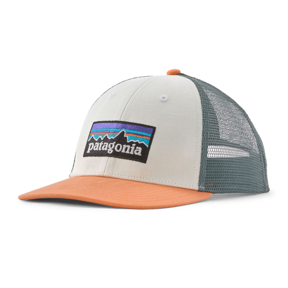Patagonia P-6 Logo LoPro Trucker Hat WTPE in the group Clothes & Shoes / Caps & Headwear / Caps / Trucker Caps at Sportfiskeprylar.se (38283-WTPE-ALL)