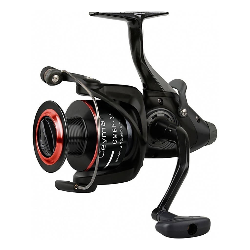 Okuma Ceymar Bait Feeder inc. Ex. Graphite spool in the group Reels / Baitrunners & Carp Reels / Baitrunners & Baitfeeders at Sportfiskeprylar.se (54204r)