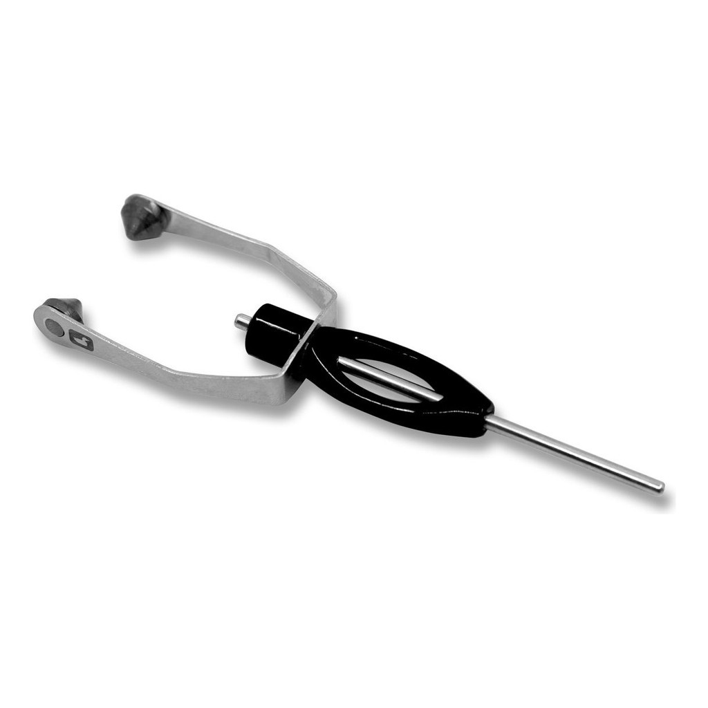 Loon Ergo Bobbin - Black in the group Hooks & Terminal Tackle / Fly Tying / Fly Tying Tools / Bobbins at Sportfiskeprylar.se (F6980)