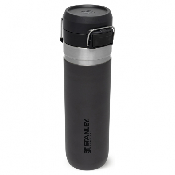 Stanley The Quick Flip Water Bottle 0.7L - Charcoal in the group Outdoor / Camp Kitchen & Utensils / Thermoses / Thermos at Sportfiskeprylar.se (ST1009149030)