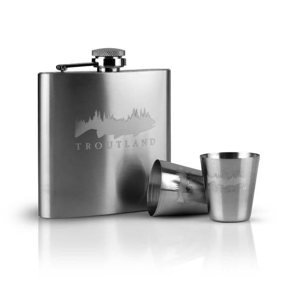 Troutland Flask 177ml w. 2pcs shot glasses in the group Outlet at Sportfiskeprylar.se (TRPLUNT)