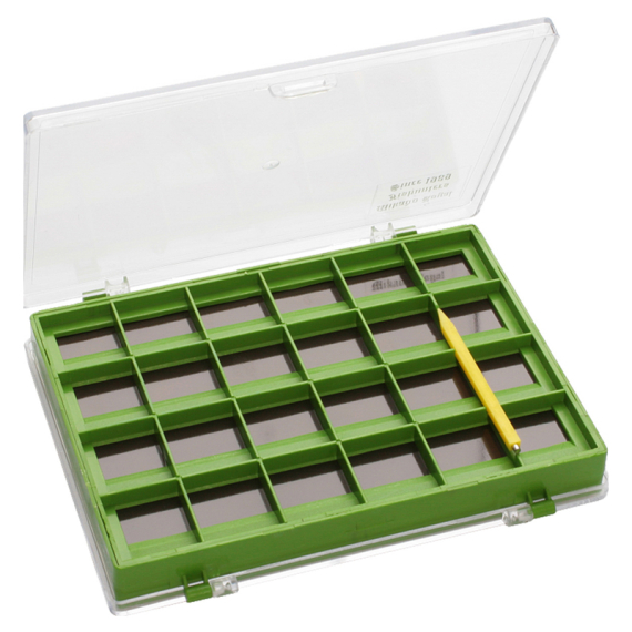 Mikado Magnetic Box (14.5x10.5x2cm) in the group Storage / Tackle Boxes / Classic Tackle boxes at Sportfiskeprylar.se (UABM-036)
