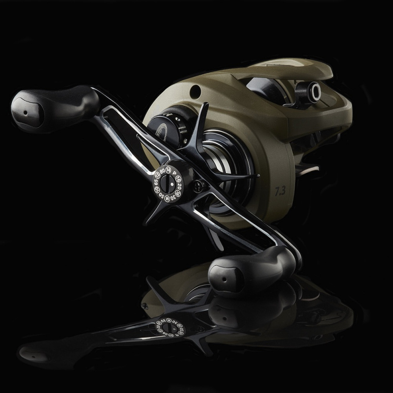 MOULINET CASTING SAVAGE GEAR SG8 BC